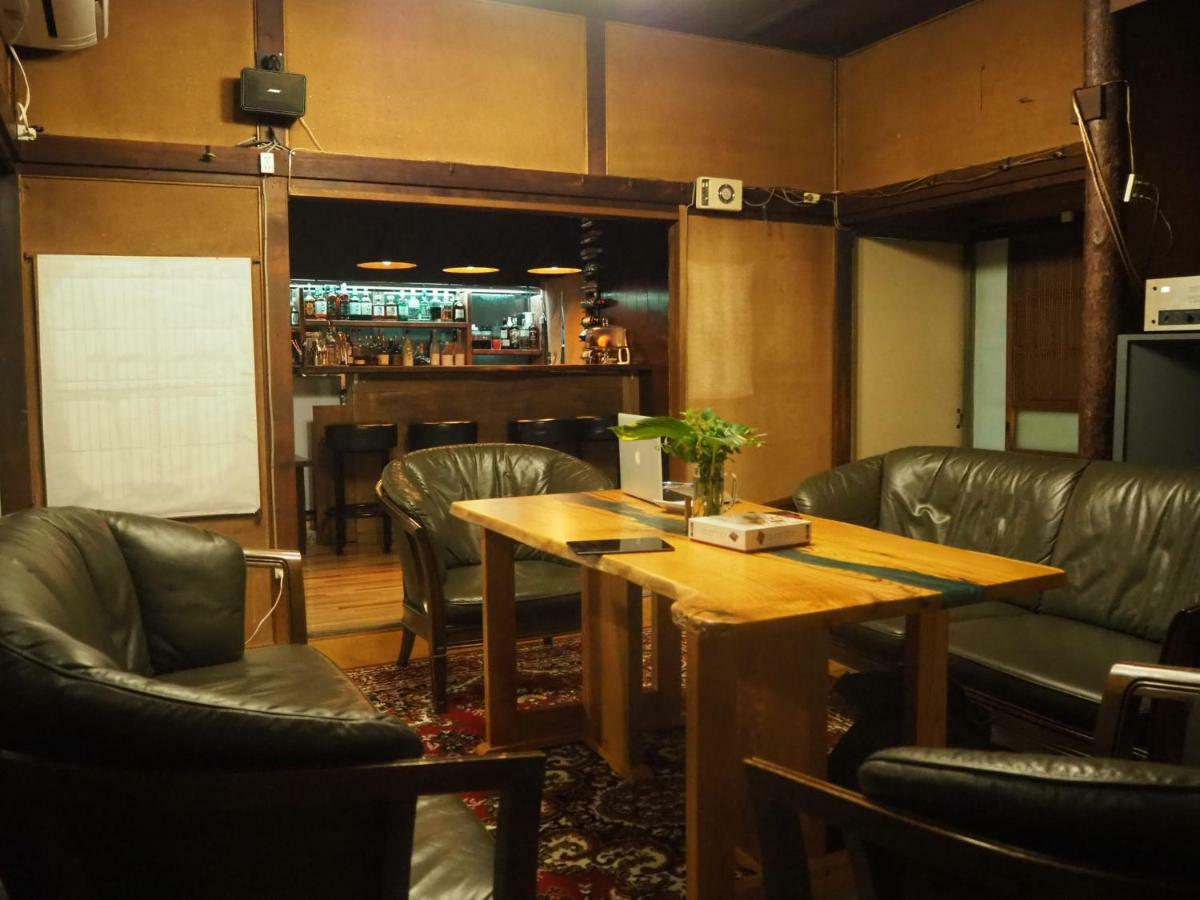 Hotel 飲んで泊まれる古民家 -浮木-Fumoku Chino Exterior foto
